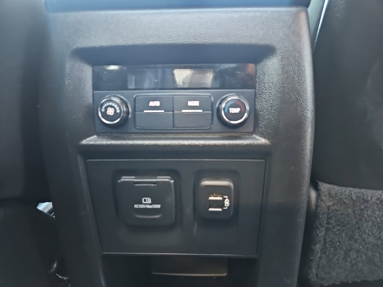 Used 2021 Chevrolet Traverse LT w/ LT Premium Package FWD image 24