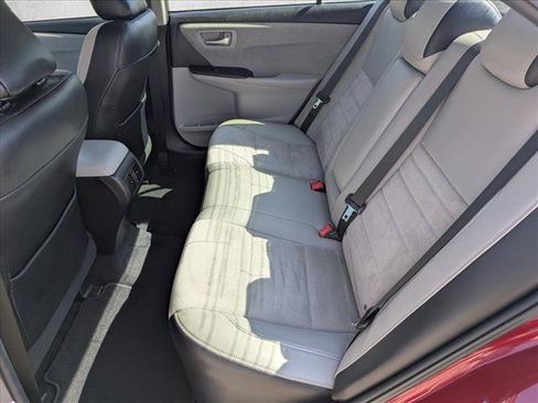 Used 2015 Toyota Camry XSE FWD image 17