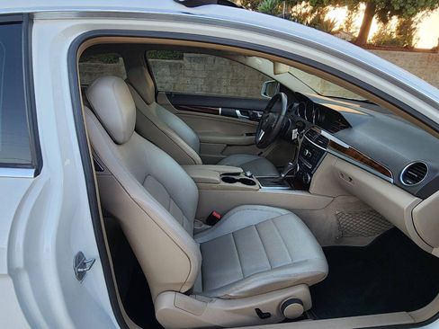 Used 2013 Mercedes-Benz C 250 Coupe image 11