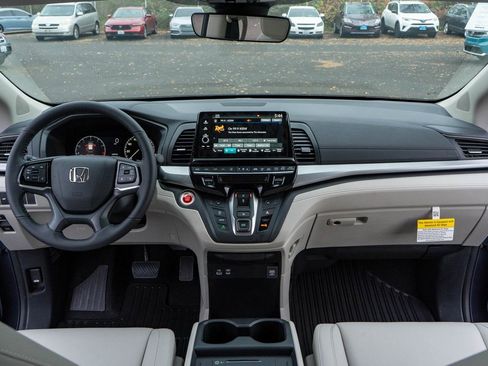New 2026 Honda Odyssey EX-L image 18