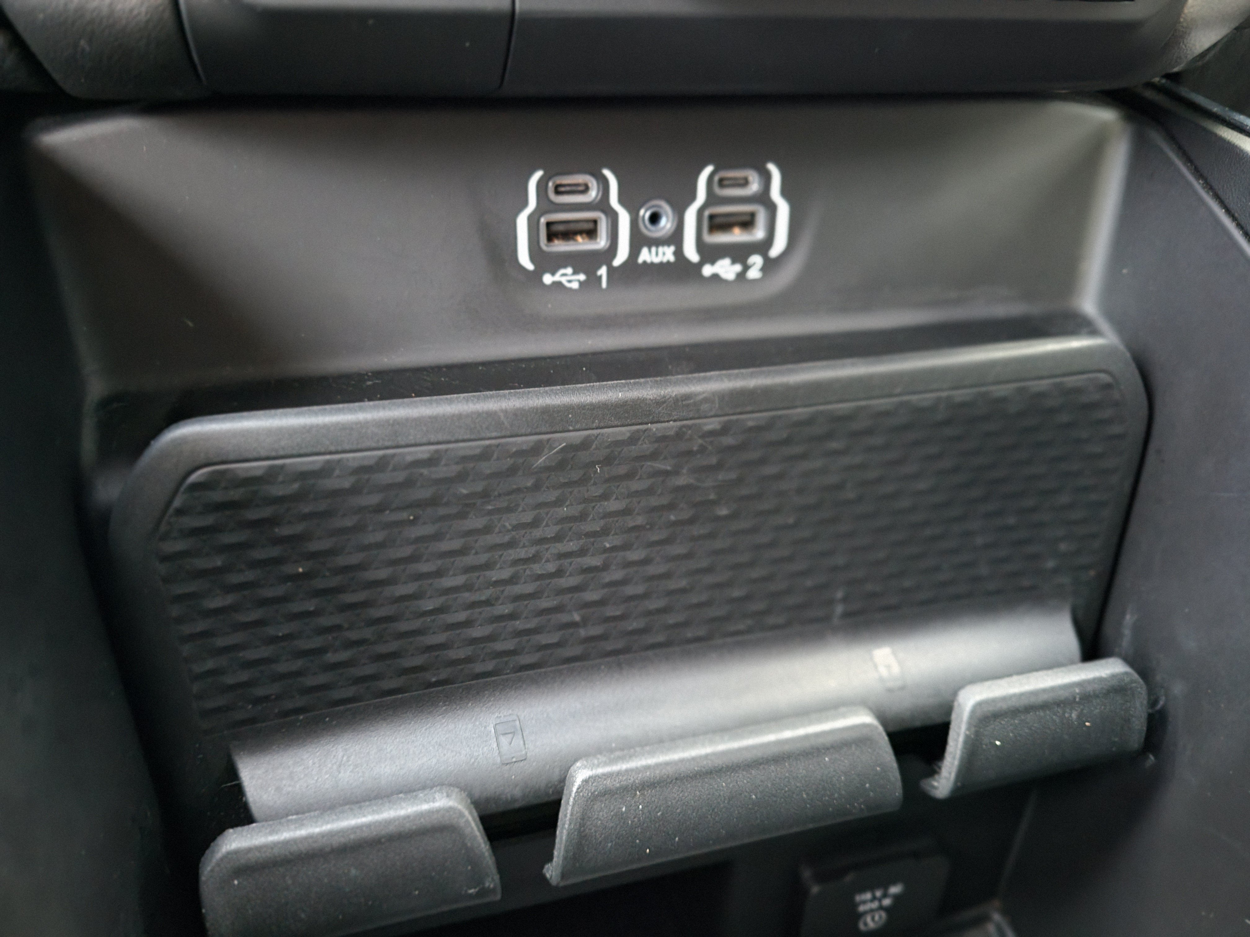 Used 2022 RAM 1500 Laramie AWD/4WD image 30