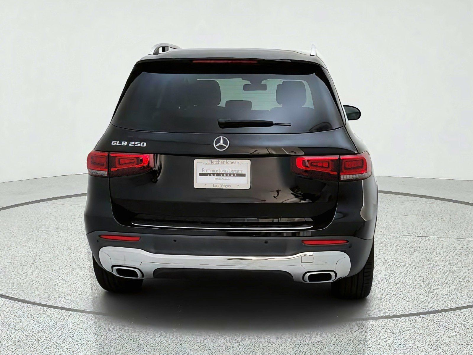 Used 2023 Mercedes-Benz GLB 250 image 10