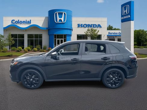 Used 2024 Honda HR-V Sport image 3