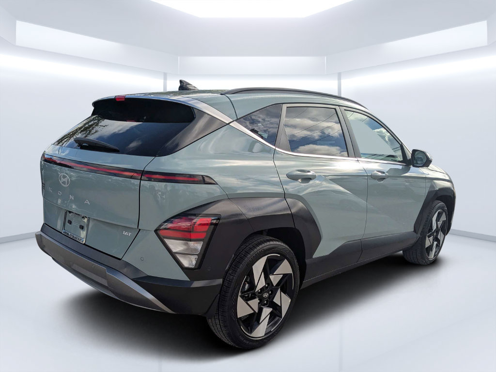 Used 2026 Hyundai Kona Limited FWD image 3