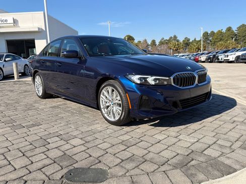 Certified 2023 BMW 330i Sedan w/ Premium Package image 7