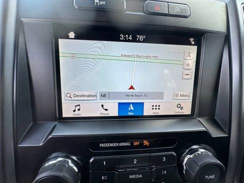 Used 2019 Ford F150 XLT w/ Equipment Group 302A Luxury AWD/4WD image 12
