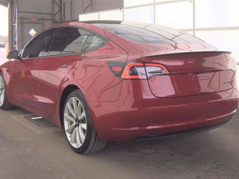 Used 2018 Tesla Model 3 Long Range AWD/4WD image 8