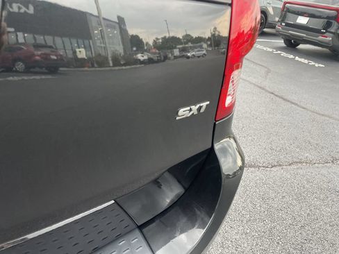 Used 2020 Dodge Grand Caravan SXT FWD image 6