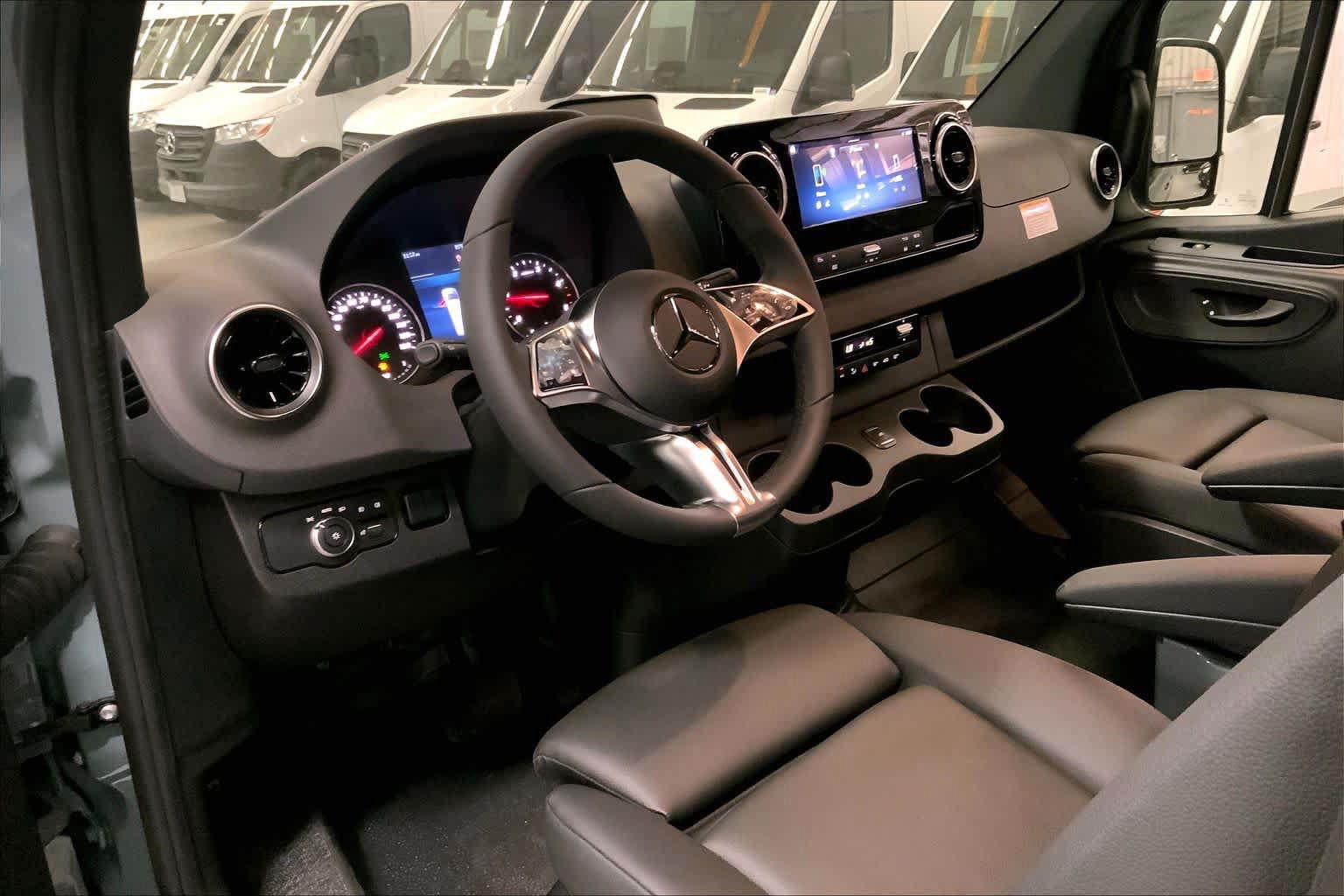 New 2026 Mercedes-Benz Sprinter 2500 image 18
