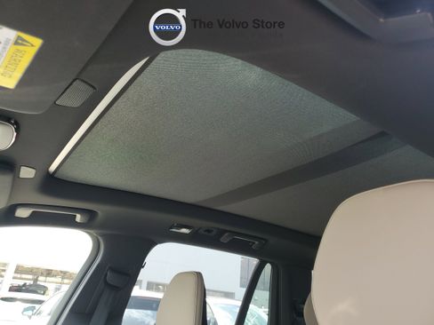 Used 2026 Volvo XC90 B6 Plus w/ Protection Package Premier AWD/4WD image 18