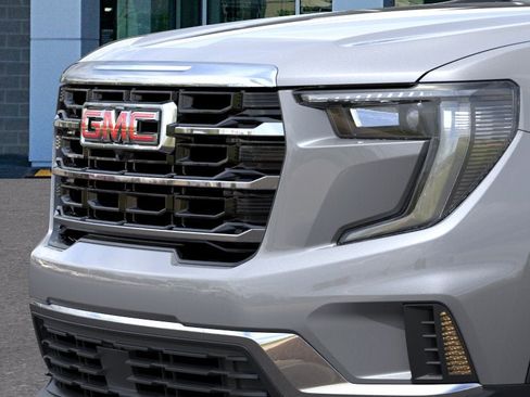 New 2026 GMC Acadia Elevation FWD image 13