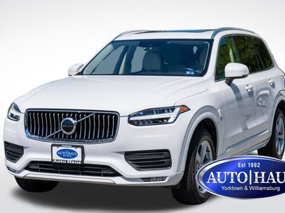Used 2020 Volvo XC90 T5 Momentum