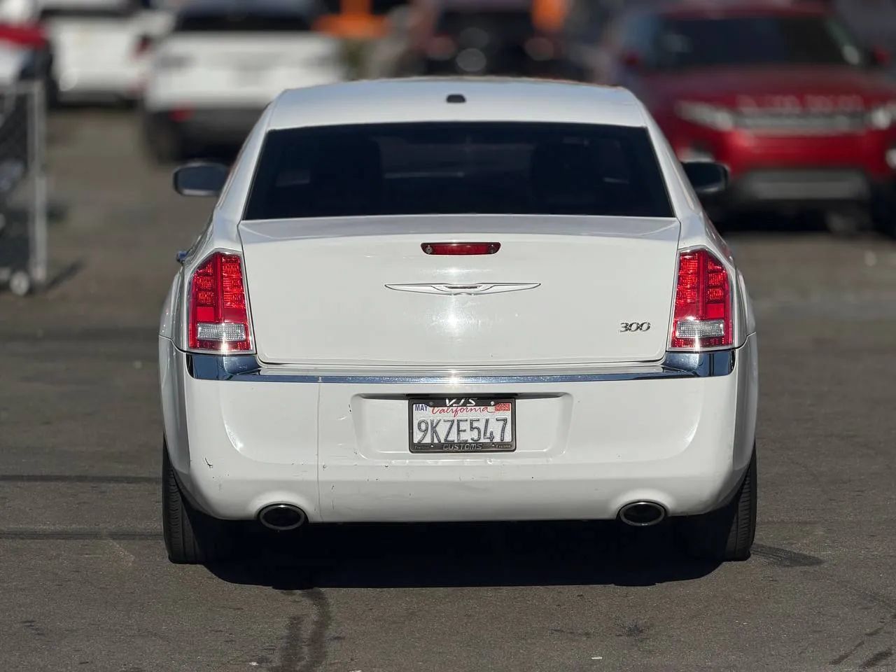 Used 2012 Chrysler 300 Limited RWD image 11