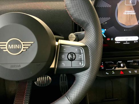 Certified 2025 MINI Cooper S image 24