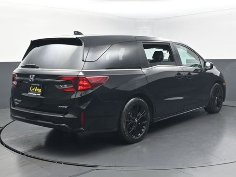 Used 2025 Honda Odyssey Sport-L image 4