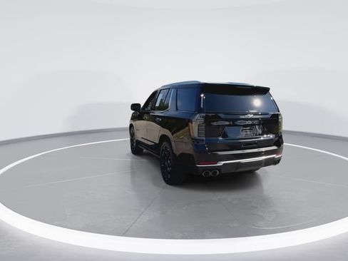 Used 2025 Chevrolet Tahoe High Country AWD/4WD image 8