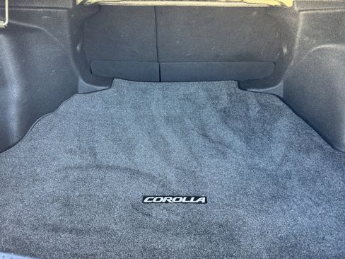 Used 2023 Toyota Corolla LE image 19