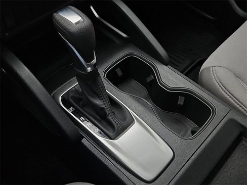 Certified 2024 Nissan Frontier SV image 24