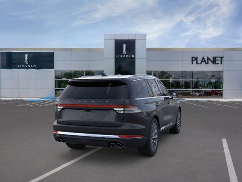 New 2026 Lincoln Aviator Reserve w/ Luxury Package RWD image 8