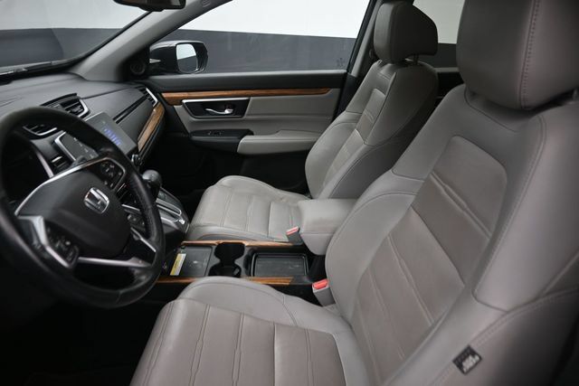 Used 2020 Honda CR-V Touring image 17