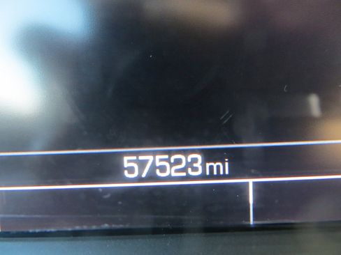 Used 2018 GMC Acadia SLE w/ Driver Alert Package I image 13