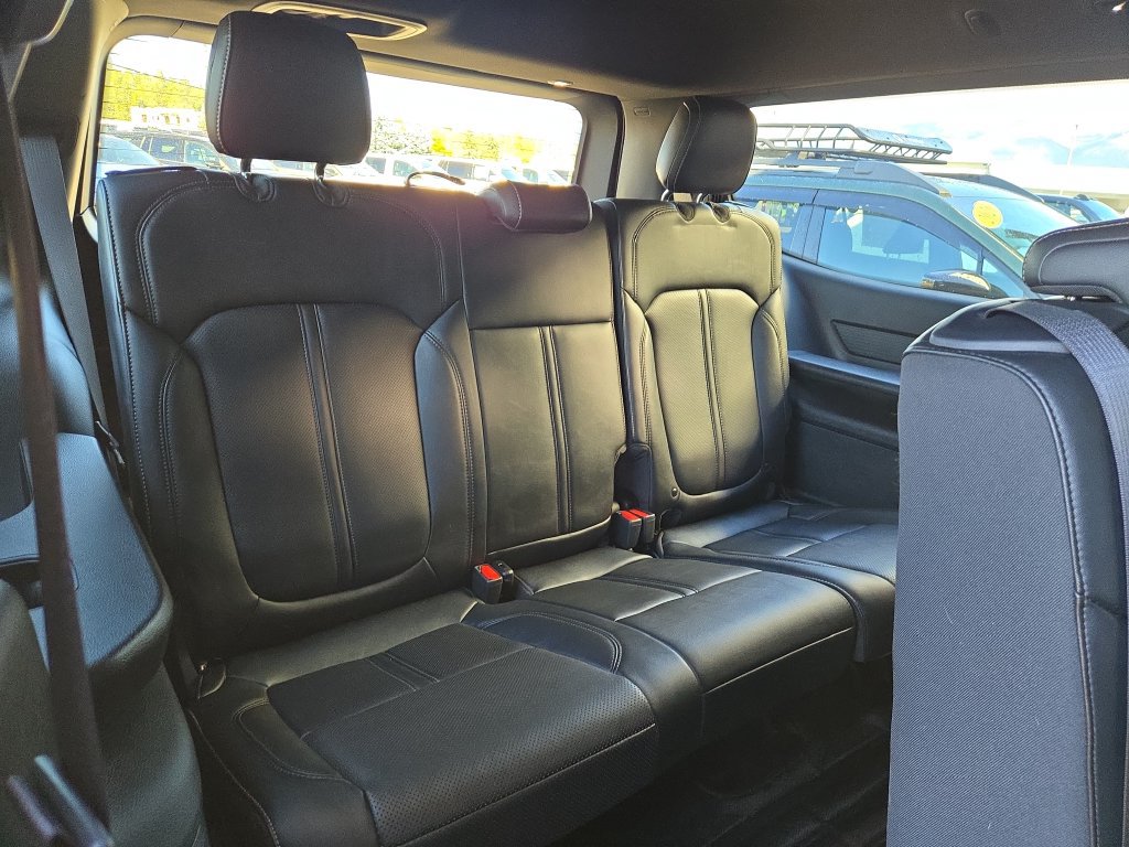 Used 2022 Jeep Wagoneer Series II AWD/4WD image 16