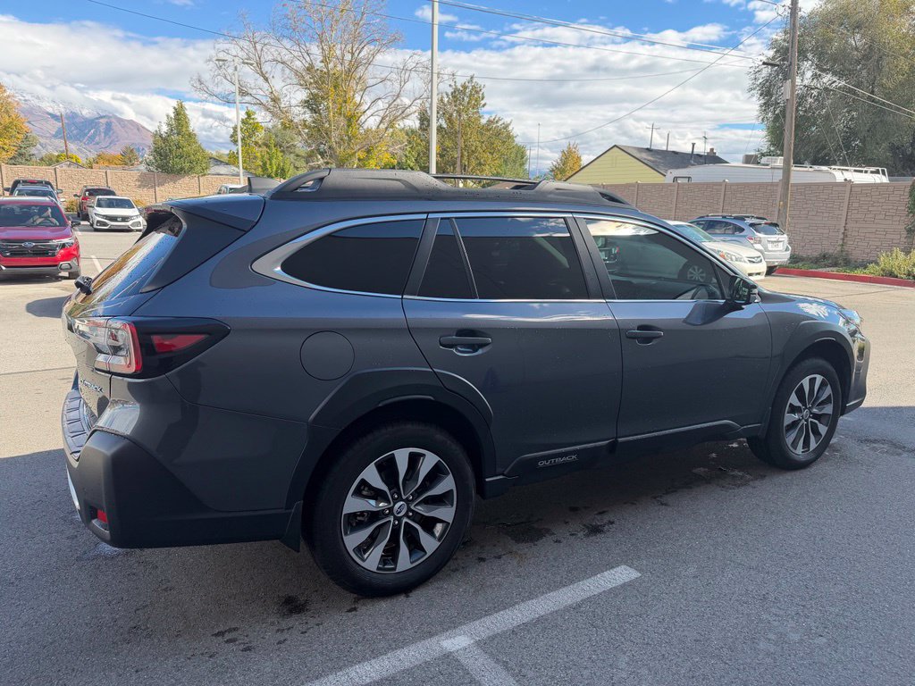 Used 2025 Subaru Outback Limited w/ Popular Package #2 AWD/4WD image 4