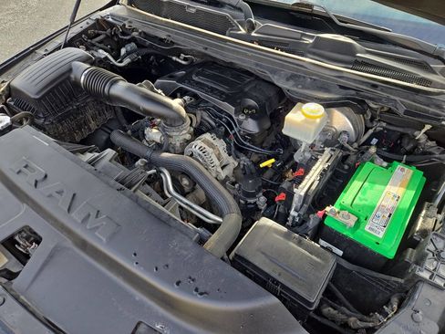 Used 2019 RAM 1500 Big Horn image 12