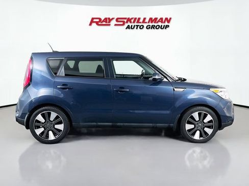 Used 2015 Kia Soul ! w/ Sun & Sound Package FWD image 8