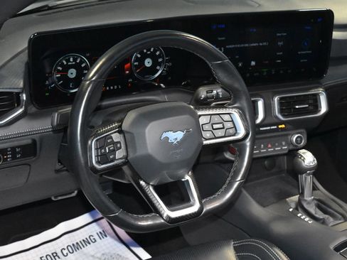 Used 2025 Ford Mustang Premium RWD image 2