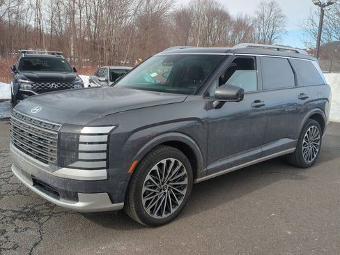 Used 2026 Hyundai Palisade Calligraphy image 7