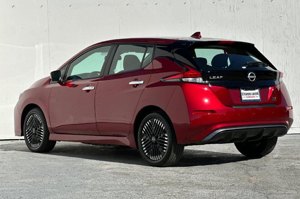Used 2025 Nissan Leaf SV Plus FWD image 5