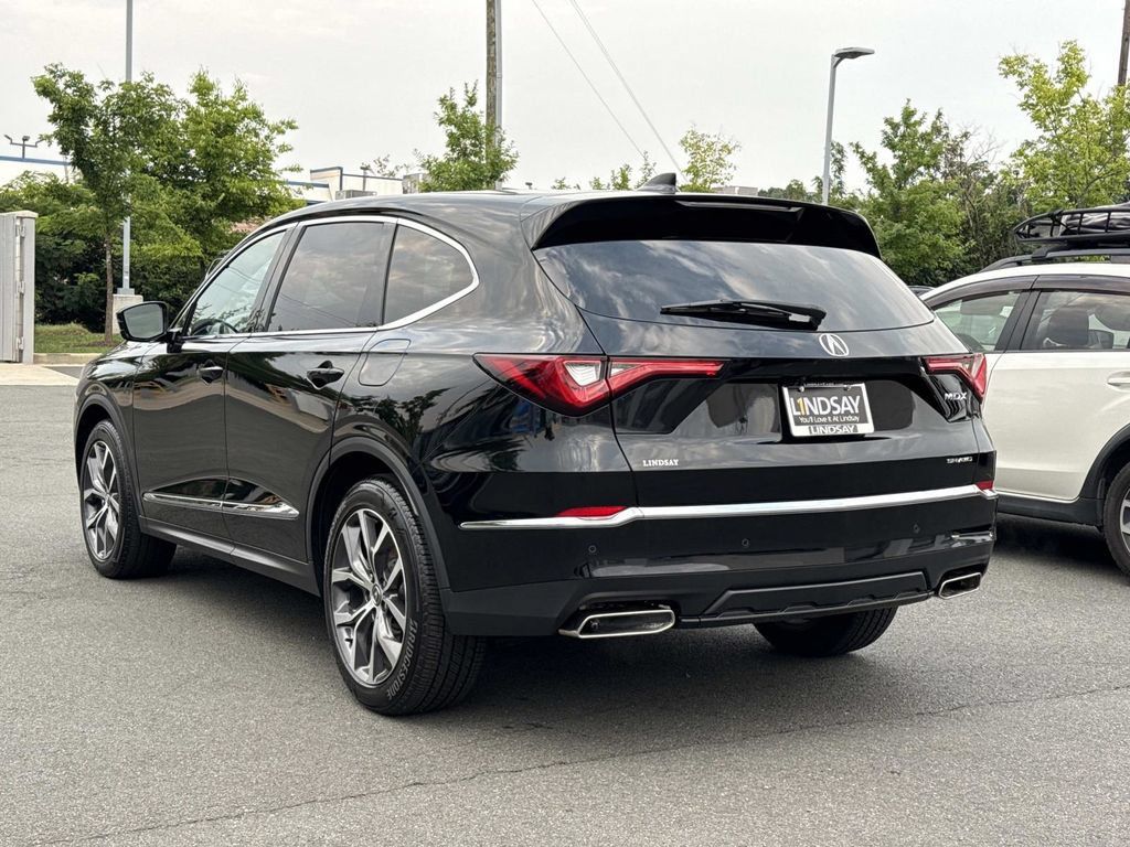 Used 2023 Acura MDX w/ Technology Package AWD/4WD image 5