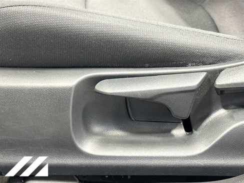 Used 2021 Toyota Corolla LE FWD image 19
