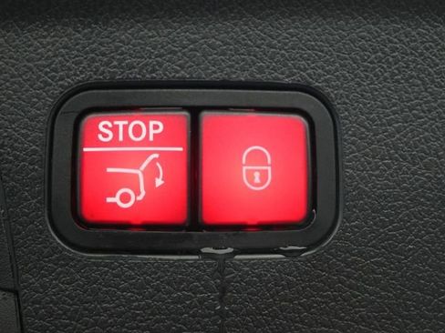 Used 2022 Mercedes-Benz GLE 53 AMG 4MATIC Coupe image 29