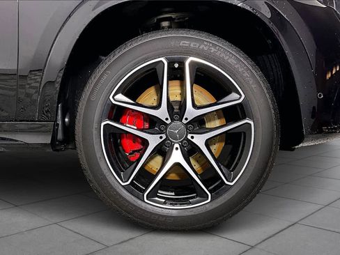 Used 2024 Mercedes-Benz GLE 53 AMG 4MATIC Coupe image 10