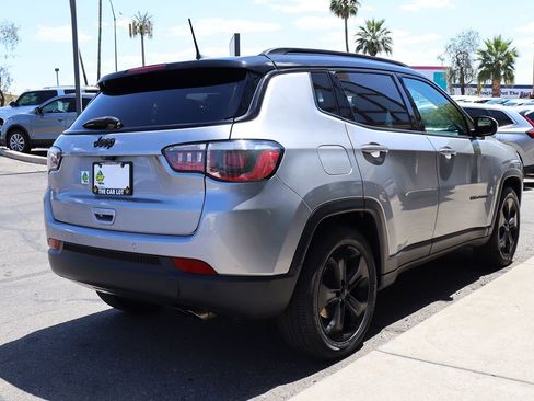 Used 2020 Jeep Compass Latitude FWD image 13