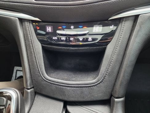 Used 2017 Cadillac XT5 Luxury w/ Driver Awareness Package image 45