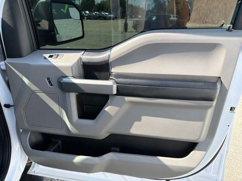 Used 2016 Ford F150 XLT w/ Equipment Group 301A Mid AWD/4WD image 19