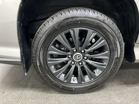 Used 2020 Lexus GX 460 Premium AWD/4WD image 34