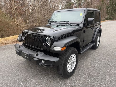 Used 2023 Jeep Wrangler Sport image 2