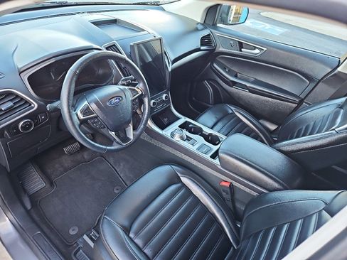 Used 2024 Ford Edge SEL image 13