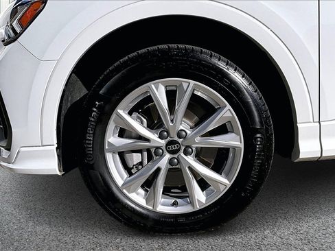 Used 2025 Audi Q3 2.0T Premium Plus w/ Premium Plus Package image 34