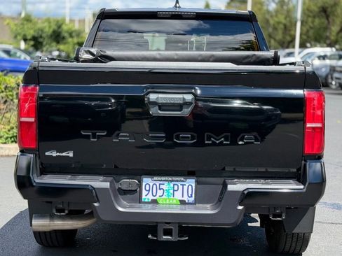 Certified 2024 Toyota Tacoma SR5 AWD/4WD image 4