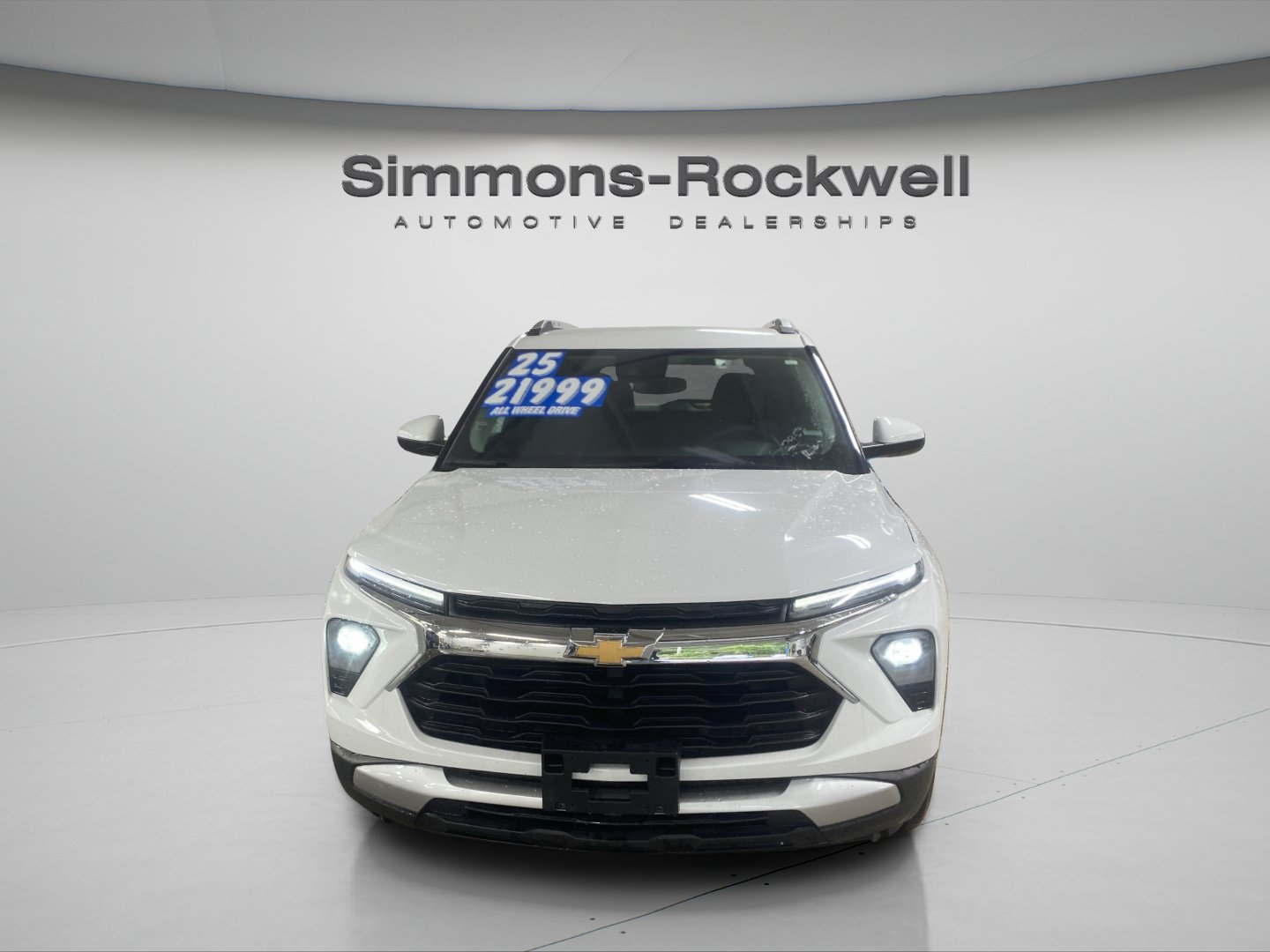 Used 2025 Chevrolet TrailBlazer LT AWD/4WD image 8