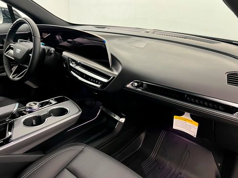 New 2025 Cadillac Lyriq Sport w/ LPO, Floor Liner Package image 25