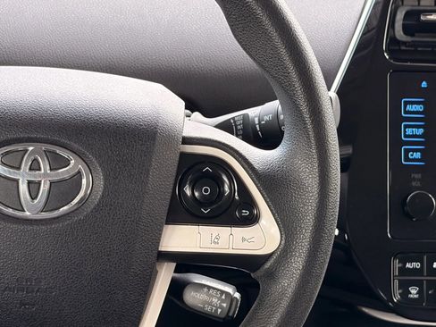 Used 2017 Toyota Prius Two w/ Prius Two Safety Plus Package image 33