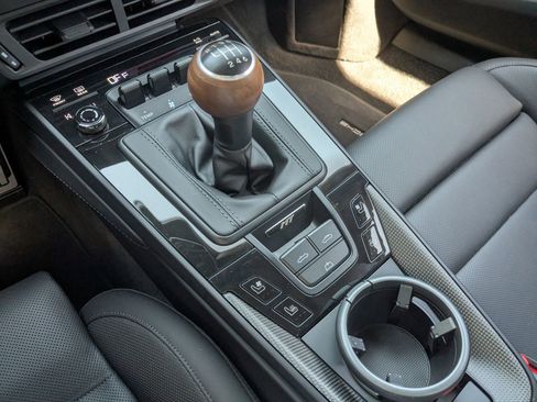 Certified 2026 Porsche 911 Carrera T RWD image 28