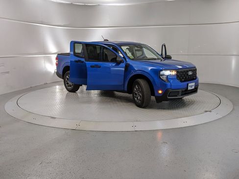 New 2026 Ford Maverick XLT image 7