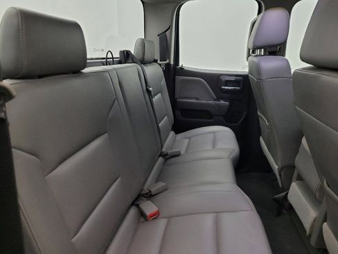 Used 2018 Chevrolet Silverado 1500 W/T w/ Trailering Package image 19